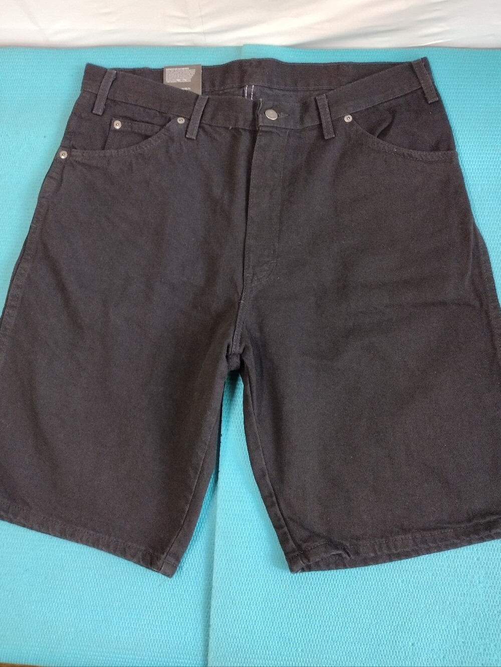 NWT Dickies Men's Relaxed Fit 11" inseam Denim Jean Shorts Extra Pocket Sz 36